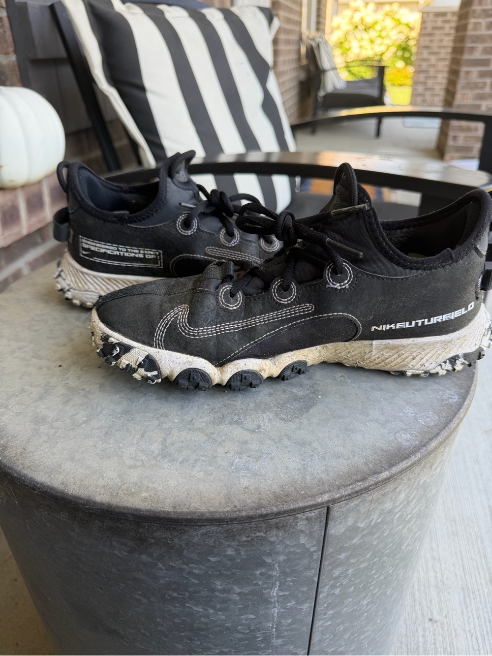 Nike Kids' Black Future Field Multi Sport Cleats